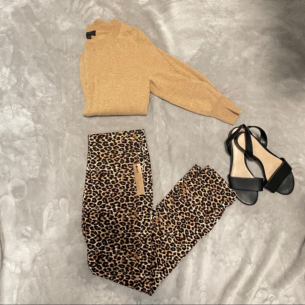 J Crew Nude 100% Cashmere Sweater
